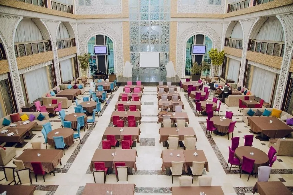 Royal Vista Hotel Baku 4*,
